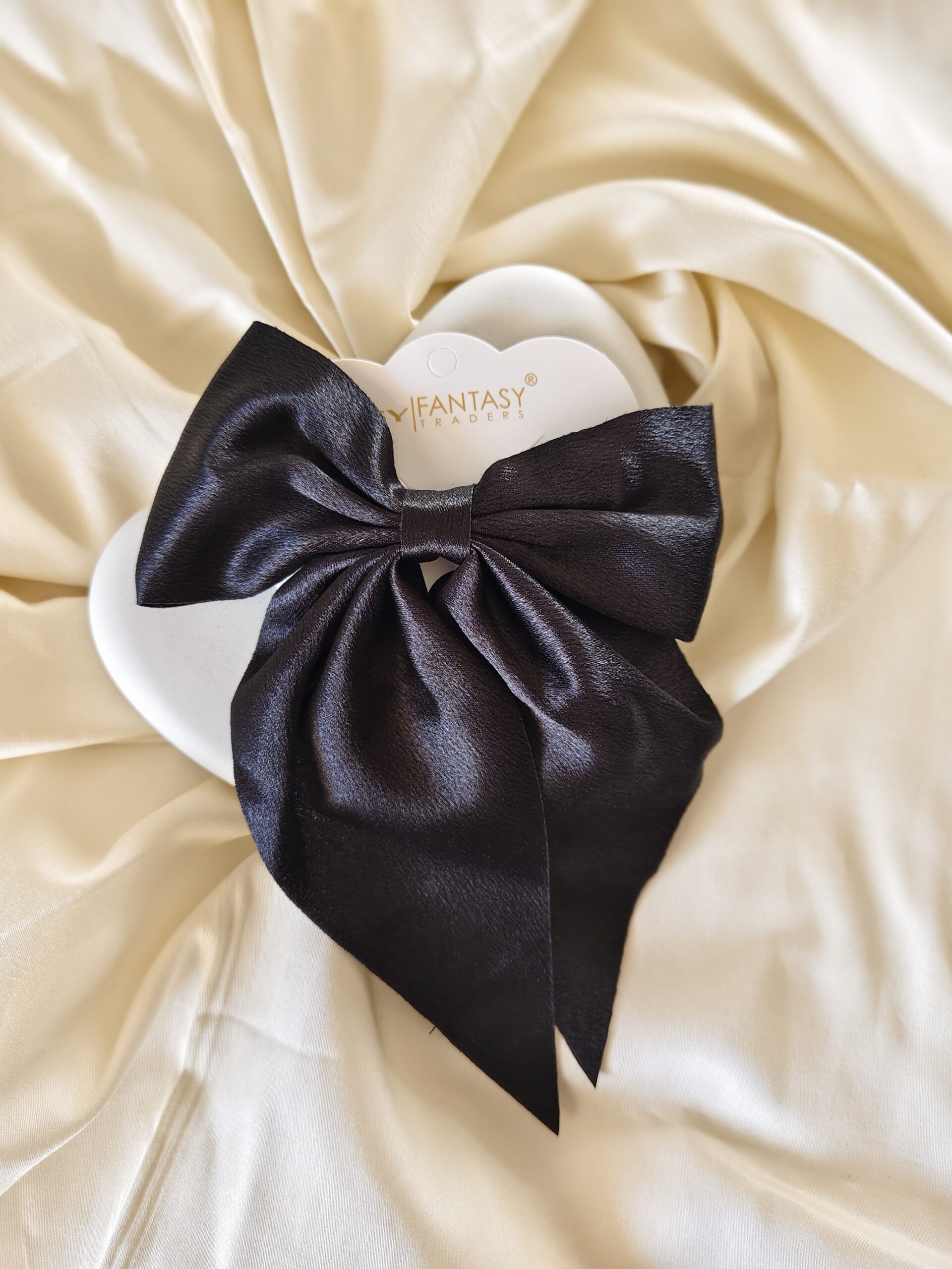Tending Satin Bow Clip - Image 9